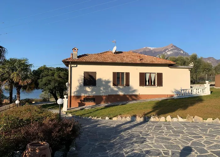 Casa Aurea